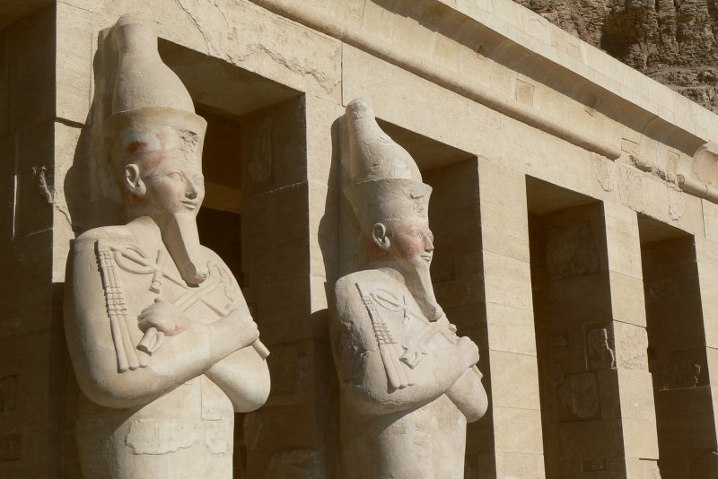 10 LUXOR Al Deir Al Bahari Temple